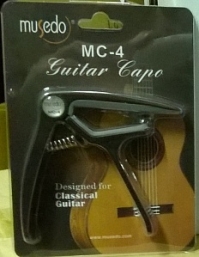 Каподастр Musedo MC-4 для классической гитары.